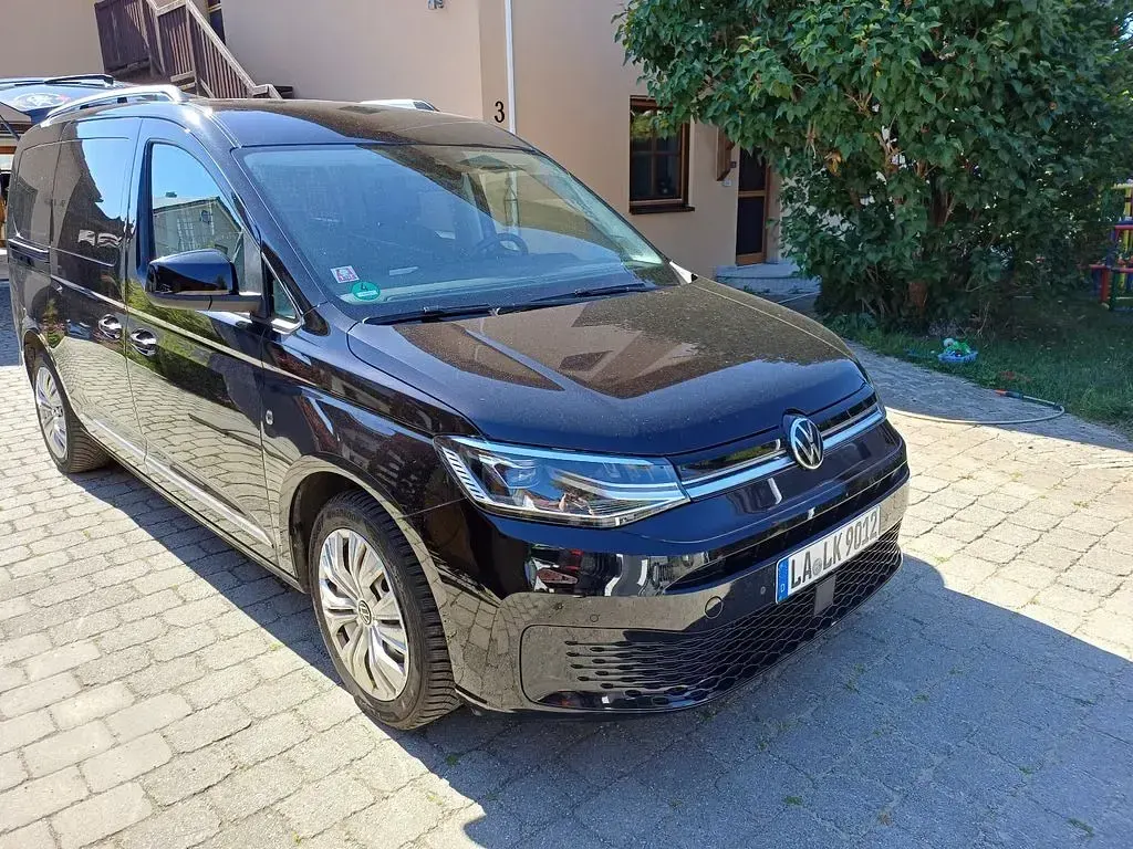 Gebraucht VW Caddy 122 PS (89 kW) 2022 Schwarz Van / Kleinbus