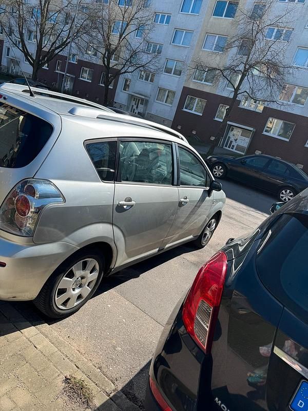 Gebraucht Toyota Corolla 129 PS (94 kW) 2006 Grau Kombi