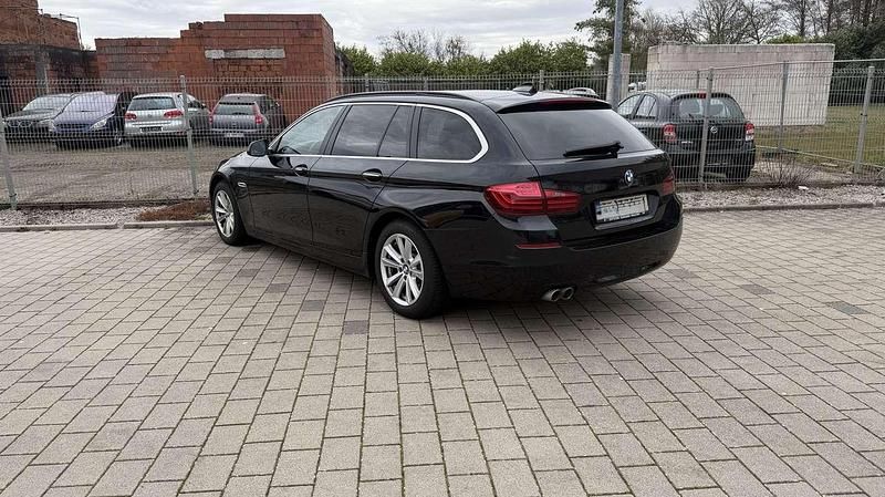 Gebraucht BMW 520 190 PS (139 kW) 2016 Schwarz Kombi
