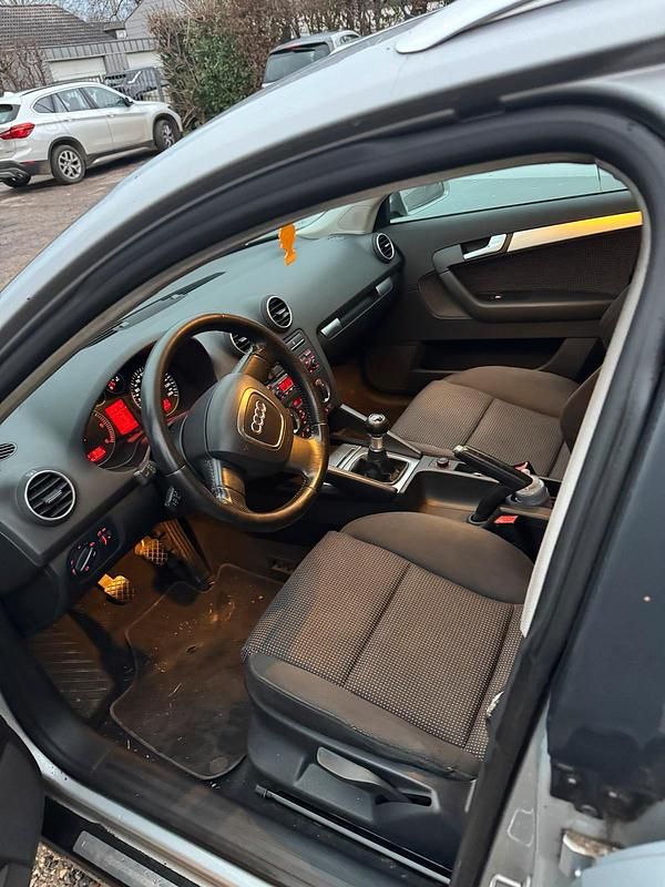 Gebraucht Audi A3 140 PS (102 kW) 2005 Grau Kleinwagen