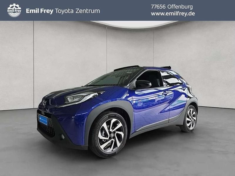Blau Neu 2025 Toyota Aygo Kleinwagen | 21.990 € - Bild 1/4