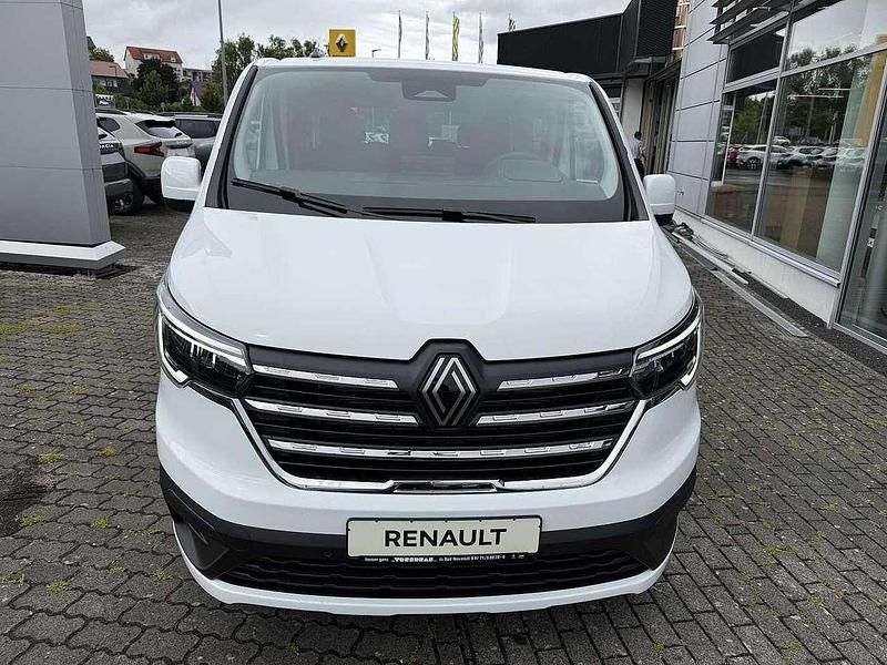 Neu Renault Trafic Evolution 150 PS (110 kW) 2025 Arktis weiß Van / Kleinbus
