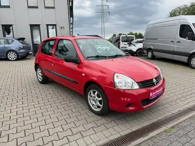 Gebraucht Renault Clio II Authentique 132 PS (97 kW) 2010 Rot