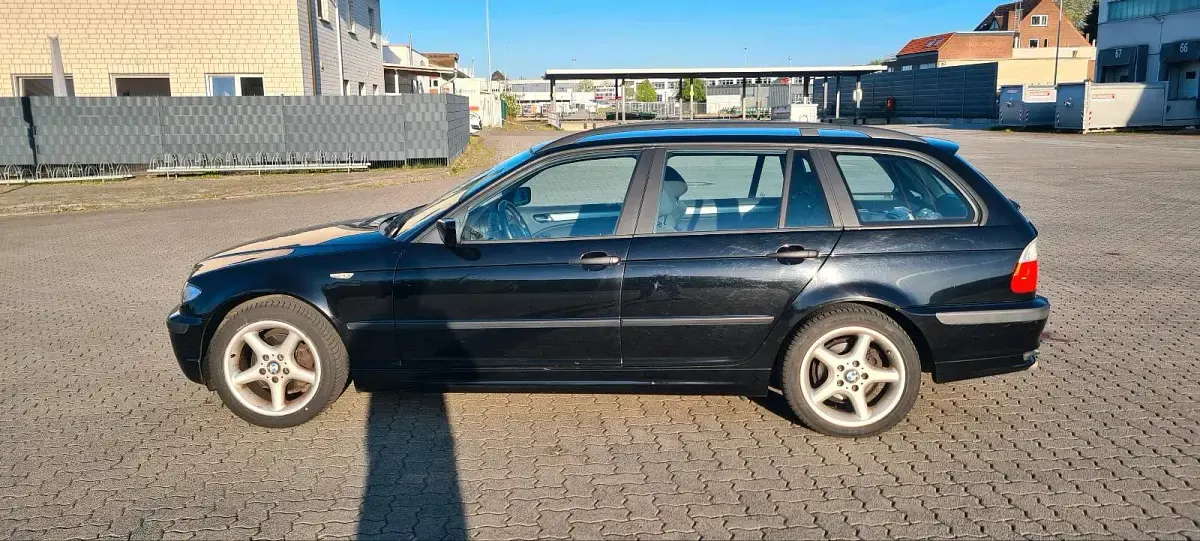 Gebraucht BMW 316 M Sport 116 PS (85 kW) 2004 Schwarz Kombi
