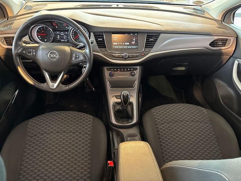 Gebraucht Opel Astra Edition 105 PS (77 kW) 2017 Schwarz Kombi