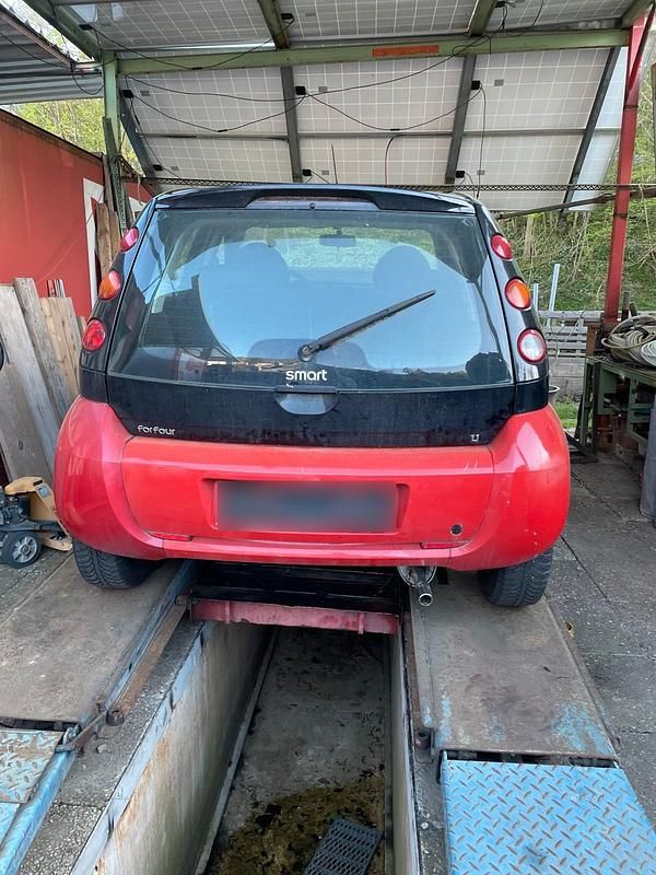Second-hand Smart ForFour 75 CP (55 kW) 2004 Roșu Hatchback