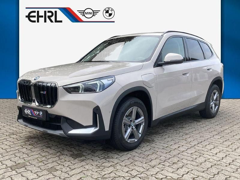 Grau Neu 2025 BMW X1 Performance SUV | 48.540 € (Guter Preis) - Bild 1/4