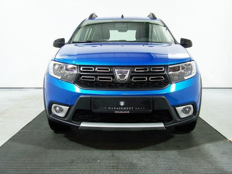 Gebraucht Dacia Sandero Celebration 101 PS (74 kW) 2020 Blau (metallic) SUV