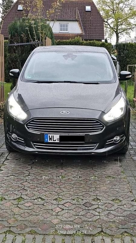 Gebraucht 2017 Ford S-MAX Titanium Van / Kleinbus | 13.800 € (Guter Preis) - Bild 1/4