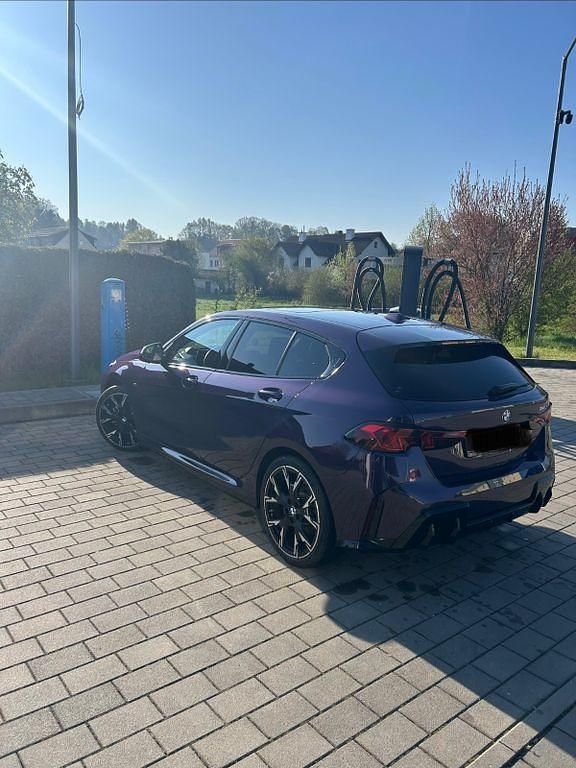 Gebraucht BMW 120 M Sport 170 PS (125 kW) 2024 Violet Kleinwagen