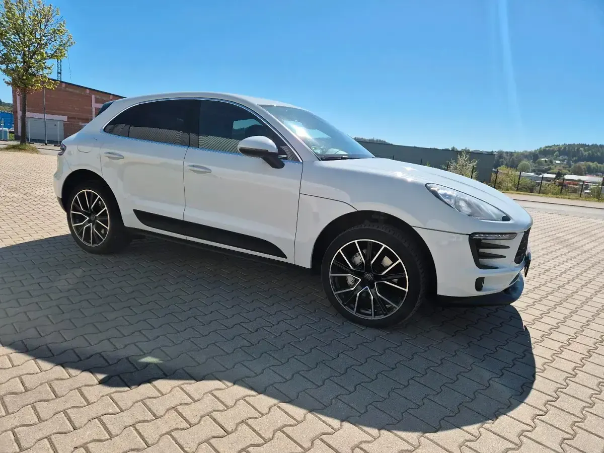 Gebraucht Porsche Macan S 258 PS (189 kW) 2017 Weiß SUV