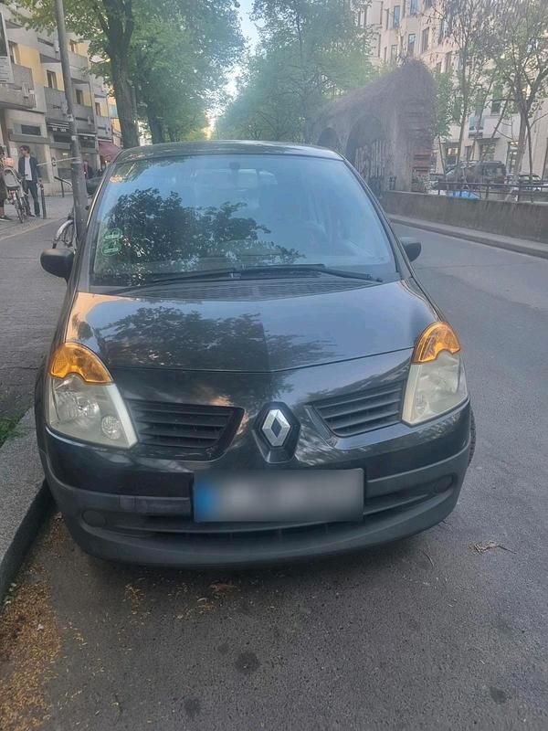 Second-hand Renault Modus 2006 Andere farben Monovolum