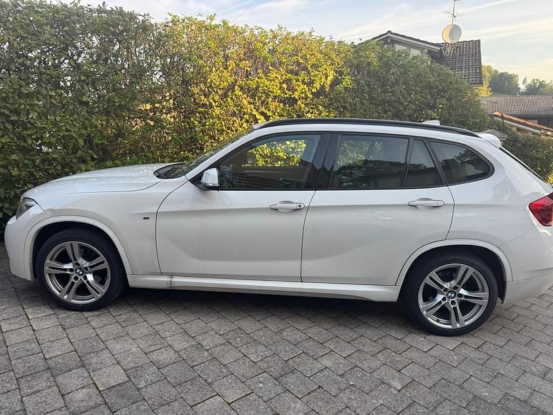 Weiß Gebraucht 2014 BMW X1 M Sport SUV | 8.900 € (Superpreis) - Bild 1/4