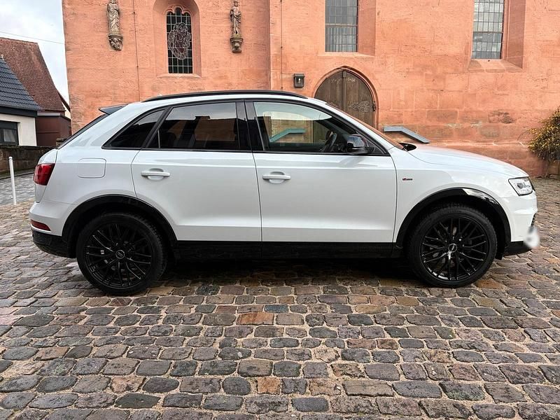 Second-hand Audi Q3 Competition 150 CP (110 kW) 2018 Alb SUV