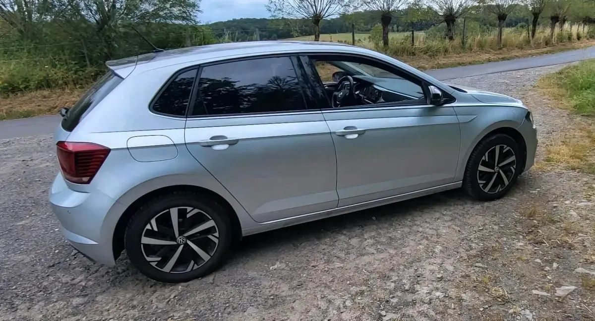 Gebraucht VW Polo Highline 116 PS (85 kW) 2019 Silber Kleinwagen