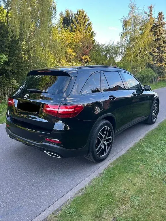 Gebraucht Mercedes GLC250 AMG 204 PS (150 kW) 2019 Schwarz SUV