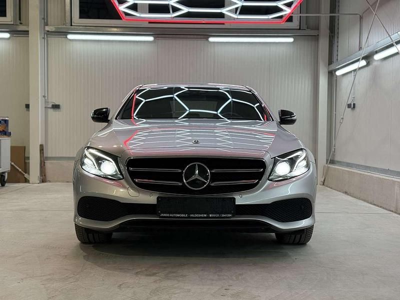 Gebraucht Mercedes E400 340 PS (250 kW) 2019 Iridiumsilber  metalliclack Limousine