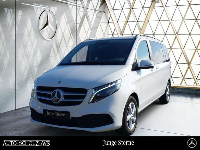 Bergkristallweiß metallic Gebraucht 2023 Mercedes V300 Edition Van / Kleinbus | 66.278 € (Fairer Preis) - Bild 1/4