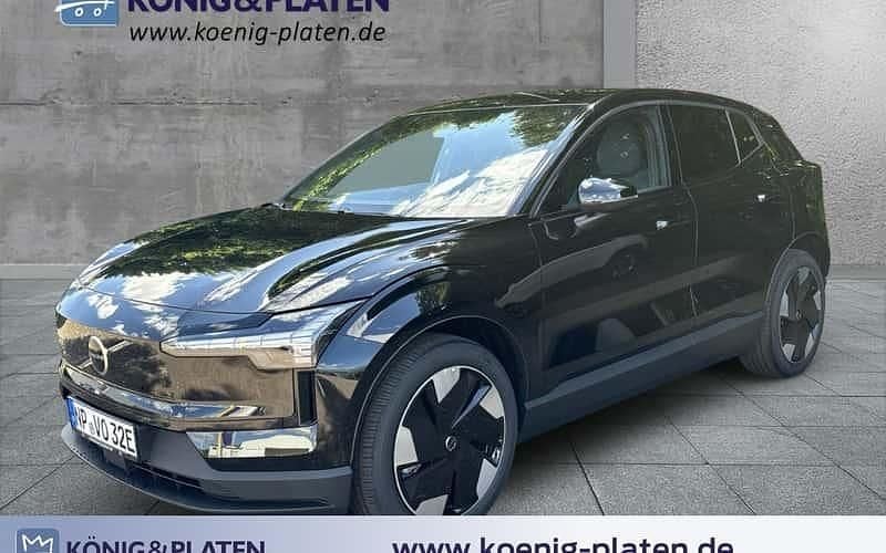 Onyx black (schwarz) Gebraucht 2024 Volvo EX30 Performance SUV | 42.490 € (Fairer Preis) - Bild 1/4