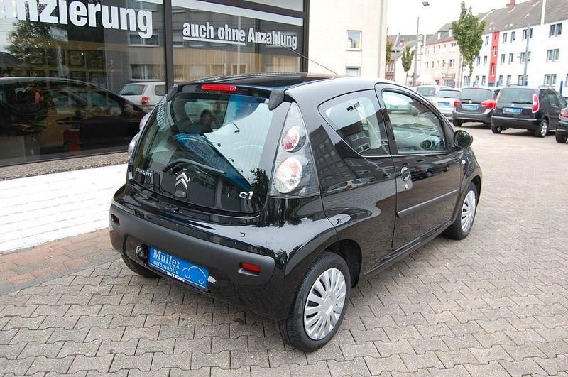 Gebraucht Citroën C1 Tendance 68 PS (50 kW) 2013 Schwarz Kleinwagen