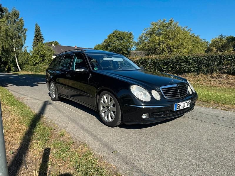 Gebraucht Mercedes E280 Avantgarde 231 PS (169 kW) 2006 Schwarz Kombi