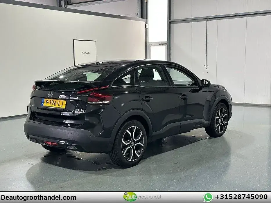 Gebraucht Citroën e-C4 Feel 100 kW (136 PS) 2022 Schwarz SUV