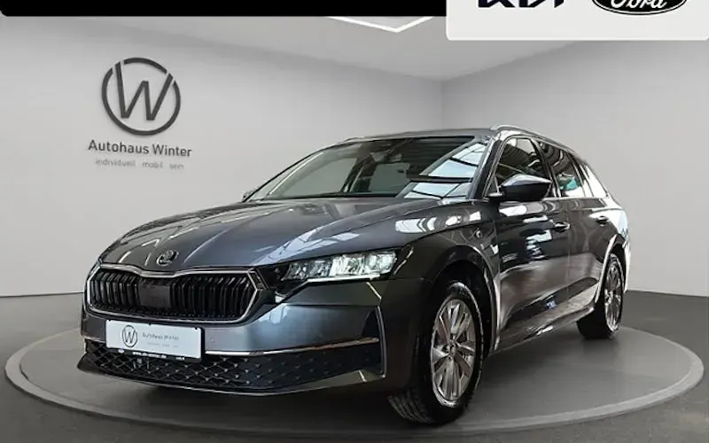 Używany Skoda Octavia Selection 150 KM (110 kW) 2024 Szary Kombi
