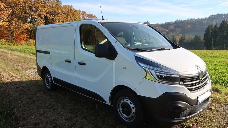 Gebraucht Renault Trafic 120 PS (88 kW) 2019 Weiß Van / Kleinbus
