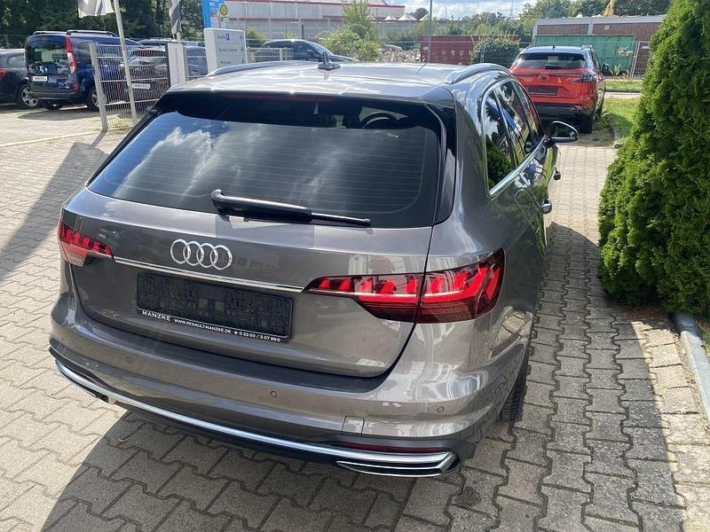 Gebraucht Audi A4 Sport 190 PS (139 kW) 2020 Terragrau metallic Kombi