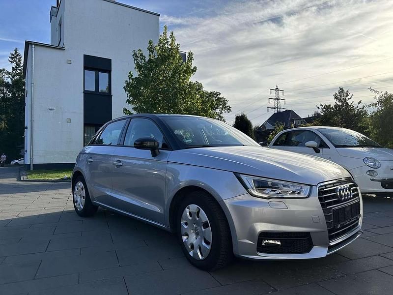 Gebraucht Audi A1 Design 116 PS (85 kW) 2016 Grau Kleinwagen