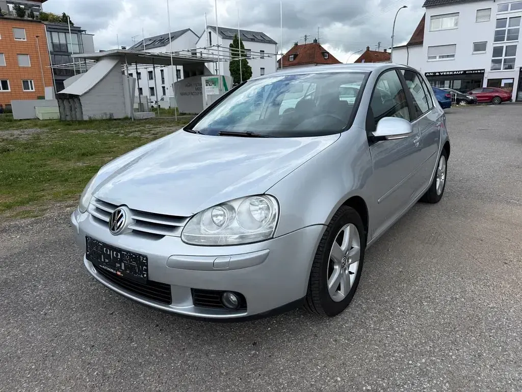 Gebraucht VW Golf V 122 PS (89 kW) 2007 Silber Limousine