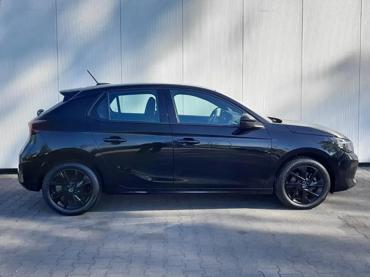 Gebraucht Opel Corsa GS Line 101 PS (74 kW) 2024 Schwarz metallic Kleinwagen