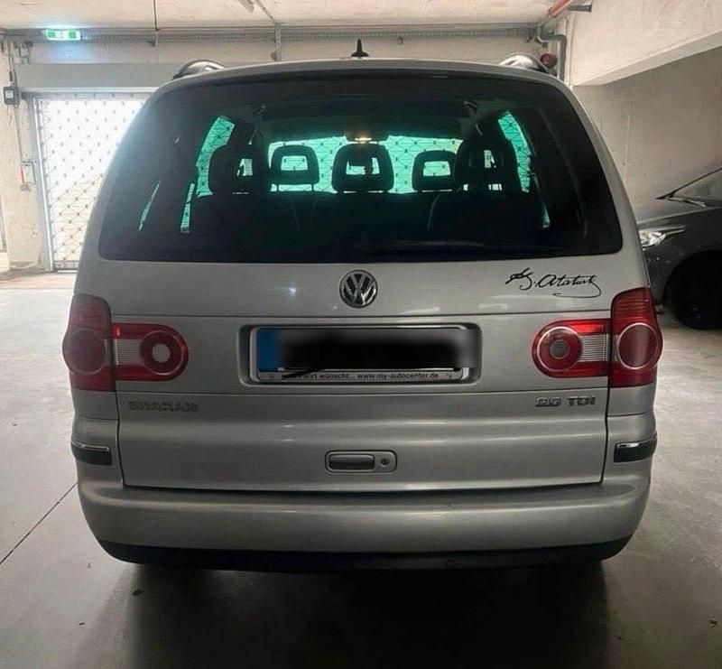 Gebraucht VW Sharan 140 PS (102 kW) 2008 Silber Van / Kleinbus