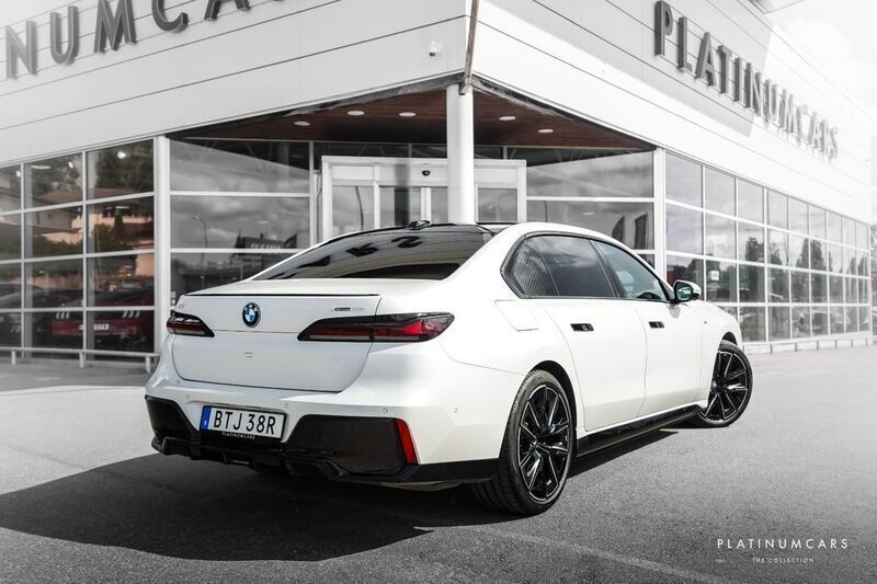 Gebraucht BMW i7 Executive 400 kW (544 PS) 2023 Weiß Limousine