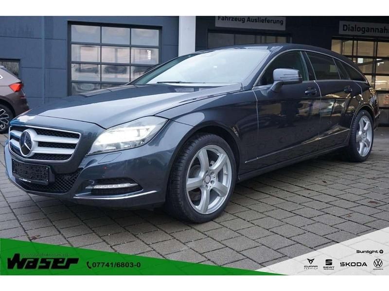 Tenoritgrau metallic Gebraucht 2014 Mercedes CLS350 Kombi | 17.950 € (Fairer Preis) - Bild 1/4