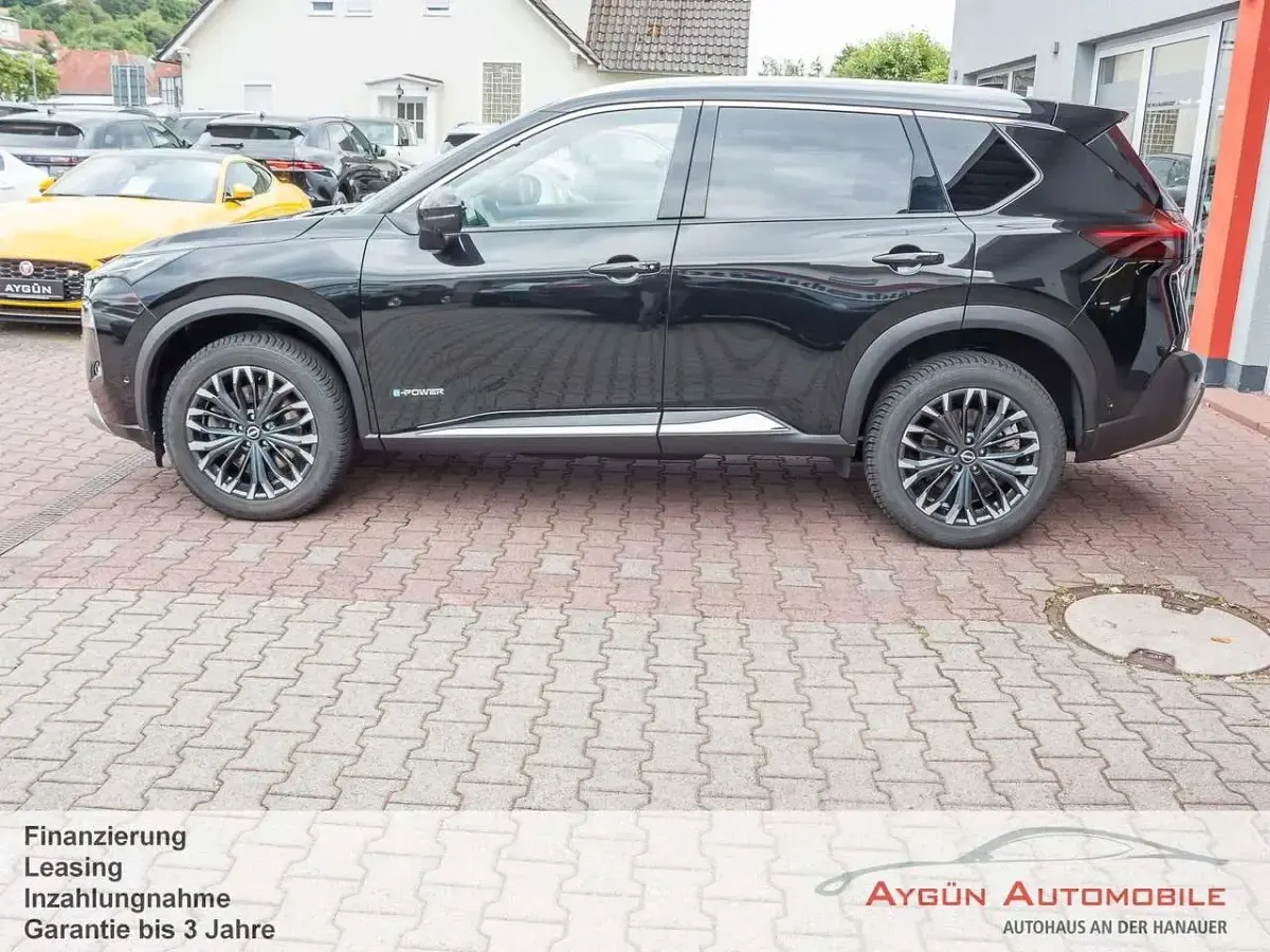 Gebraucht Nissan X-Trail Tekna 213 PS (156 kW) 2025 Schwarz SUV