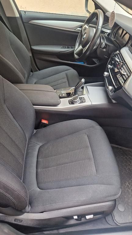 Gebraucht BMW 520 190 PS (139 kW) 2018 Schwarz Kombi