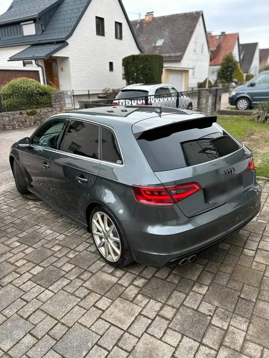 Gebraucht Audi A3 Ambiente 184 PS (135 kW) 2013 Grau Kleinwagen