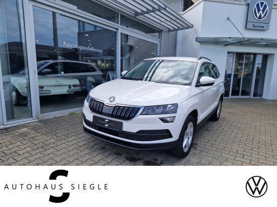 Weiß Gebraucht 2020 Skoda Karoq Ambition SUV | 18.840 € (Fairer Preis) - Bild 1/4