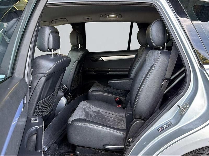 Gebraucht Mercedes R280 190 PS (139 kW) 2008 Iridiumsilber  metalliclack Van / Kleinbus