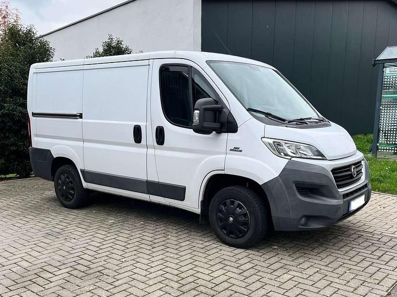 Weiß Gebraucht 2014 Fiat Ducato Van | 8.300 € (Guter Preis) - Bild 1/4