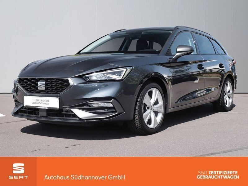 Grau Gebraucht 2024 Seat Leon FR Limousine | 27.689 € (Fairer Preis) - Bild 1/4