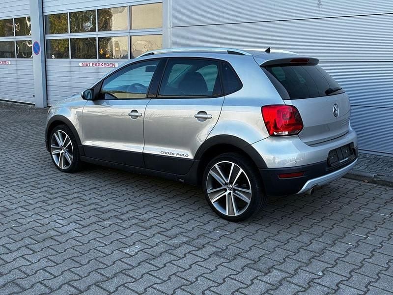 Gebraucht VW Polo Cross 105 PS (77 kW) 2010 Silber Kleinwagen