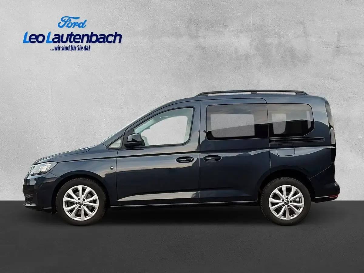 Gebraucht VW Caddy Life 122 PS (89 kW) 2022 Starlight blue Van / Kleinbus