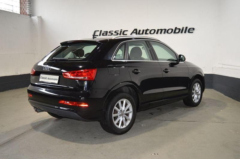 Gebraucht Audi Q3 Comfort 177 PS (130 kW) 2013 Schwarz SUV