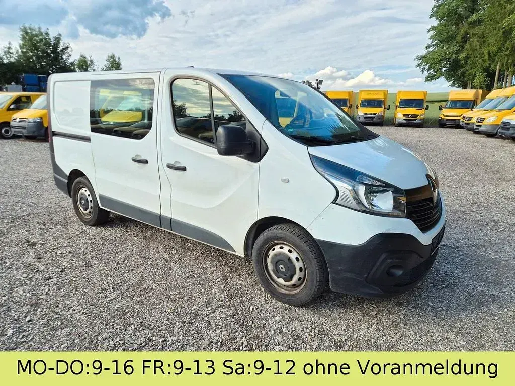 Gebraucht Renault Trafic Komfort 120 PS (88 kW) 2017 Weiß Van / Kleinbus