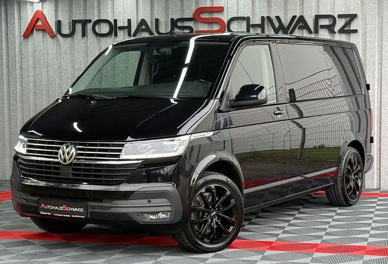 Gebraucht VW T6.1 204 PS (150 kW) 2021 Deep black perleffekt Van