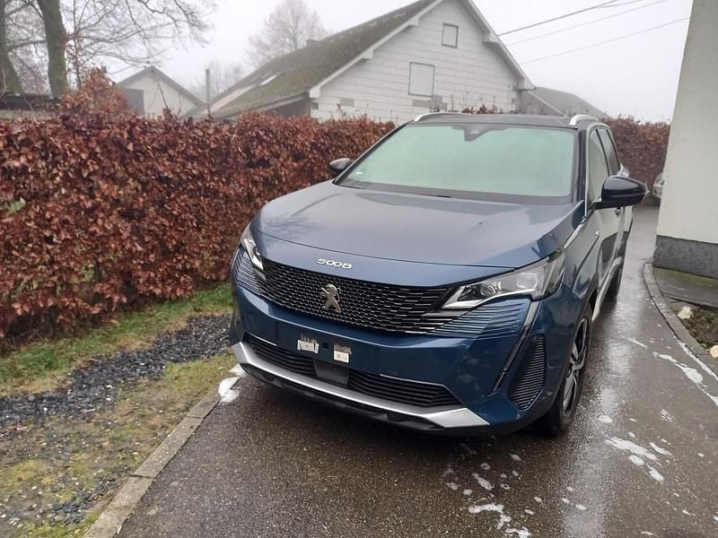 Blau Gebraucht 2021 Peugeot 5008 GT-line Van / Kleinbus | 16.500 € (Guter Preis) - Bild 1/4