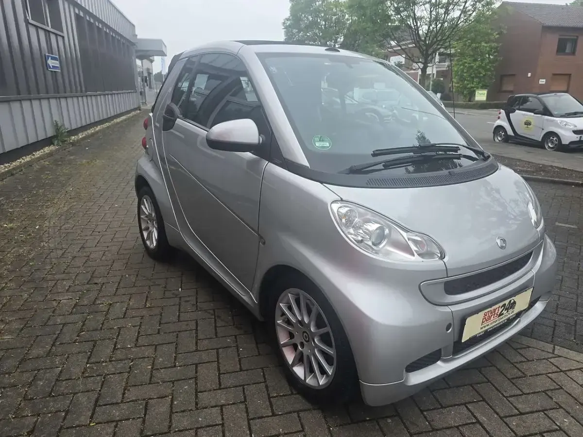 Usata Smart ForTwo Cabrio 71 CV (52 kW) 2011 Argento Cabrio