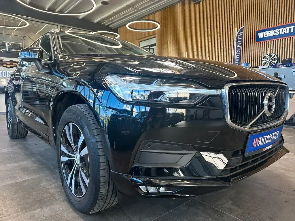 Gebraucht Volvo XC60 197 PS (144 kW) 2021 Schwarz SUV